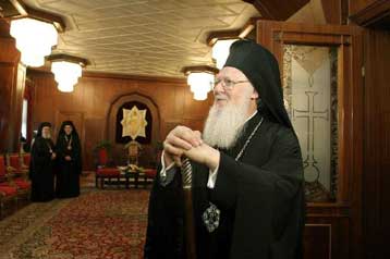 Η Αγκυρα αμφισβητεί τον χαρακτηρισμό «Οικουμενικός» του Πατριάρχη Βαρθολομαίου