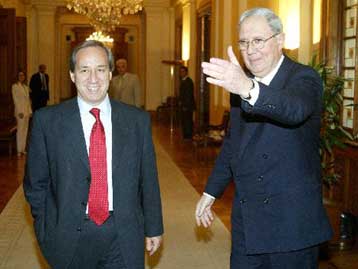 Ενοχλημένη η κυβέρνηση από τις αποκαλύψεις Γκαργκάνα για την απογραφή