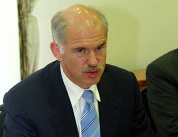 «Ναι» σε αριστερό Πρόεδρο με καθαρό παρελθόν λέει ο Γ.Παπανδρέου