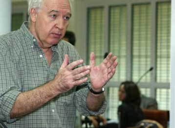 Λιποθύμησε στο κελί του και μεταφέρθηκε στο Γενικό Κρατικό Νίκαιας ο Γιωτόπουλος