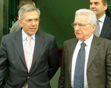 Μαραθώνιος διεθνών συναντήσεων Μολυβιάτη εν όψει της Συνόδου Κορυφής της ΕΕ