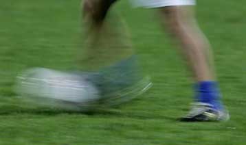 Το Σάββατο παίζουν οι «αιώνιοι», επτά συναντήσεις στην τηλεόραση