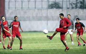 Πολλές οι απουσίες στην προπόνηση του Ολυμπιακού, έξι απόντες-τέσσερις ατομικό