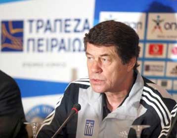 Οφείλουμε να είμαστε έξυπνοι, δήλωσε ο Ρεχάγκελ εν όψει Καζακστάν