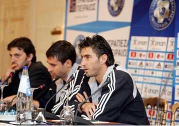 Νίκη έστω και με… μισό-μηδέν υποσχέθηκαν οι διεθνείς