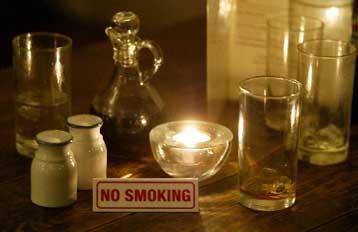 Απαγόρευση του καπνίσματος στους δημόσιους χώρους ίσως εφαρμοστεί στην Αγγλία