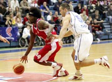 Εύκολη αποστολή για Ολυμπιακό, δύσκολες για ΑΕΚ και Παναθηναϊκό