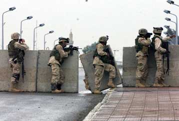 Επιχειρήσεις κατά των ανταρτών στη Μοσούλη από τις αμερικανικές δυνάμεις