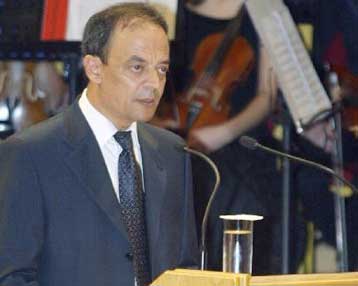 Τη διασύνδεση με το ΝΑΤΟ μελετά η Κυπριακή Δημοκρατία