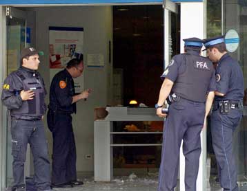 Ένας νεκρός από έκρηξη σε υποκατάστημα της Citibank στο Μπουένος Αϊρες