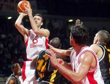 Δεν πρόκο(μ)ψε ο Ολυμπιακός, έχασε και η ΑΕΚ από τη Σιένα