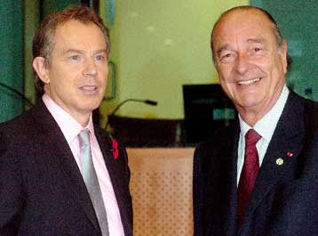 Συνάντηση κορυφής Γαλλίας-Βρετανίας στο Λονδίνο με όλα τα διεθνή θέματα στην ατζέντα