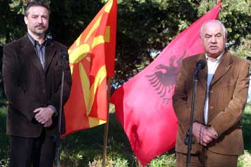 Ανοιχτό το ενδεχόμενο αναγνώρισης από την Αλβανία της ΠΓΔΜ ως «Μακεδονία»