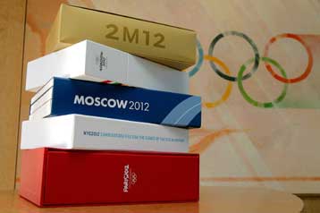 «Σκιές» στην υποψηφιότητα της Μαδρίτης για τους Αγώνες του 2012 ρίχνει το Λονδίνο