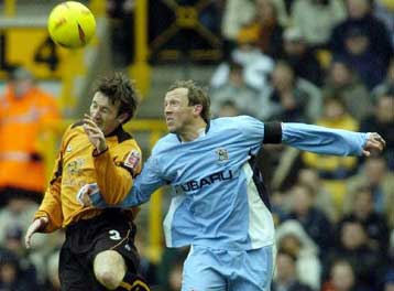 Η Ρέιντζερς πήρε το ντέρμπι της Σκωτίας από τη Σέλτικ με 2-0