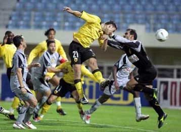 Στην πεντάδα η Χαλκηδόνα, 2-0 τον ΠΑΟΚ-Πάντα δεύτερη η ΑΕΚ, 1-0 τον Εργοτέλη