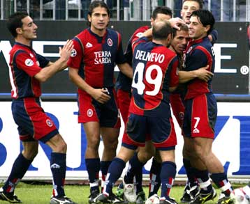 Η Κάλιαρι 2-1 τη Λάτσιο-Τρόμαξε αλλά νίκησε η Ίντερ την Μπολόνια με 3-1