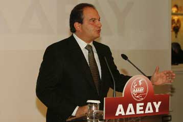 Πρωταγωνίστρια στην επανίδρυση του κράτους θέλει την ΑΔΕΔΥ ο Κώστας Καραμανλής