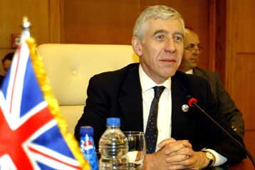 Διπλωματική πρωτοβουλία του Λονδίνου για ήπιο κλίμα στις παλαιστινιακές εκλογές