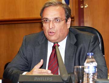 «Επιβεβαιώνονται οι φόβοι μας» για τον ασφαλιστικό κλάδο τόνισε ο Γ. Παπαθανασίου