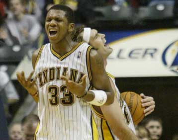 «Ζωντανοί» οι Πέισερς κόντρα στους Σέλτικς παρά τις σημαντικές απουσίες