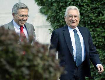 Σύσκεψη στο Μέγαρο Μαξίμου εν όψει της Συνόδου Κορυφής του Δεκεμβρίου