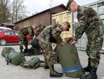 Αποχαιρετούν την Βοσνία-Ερζεγοβίνη οι αμερικανικές δυνάμεις