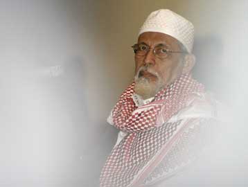 Συνέχιση της δίκης του ισλαμιστή Μπασίρ εισηγείται δικαστήριο της Ινδονησίας