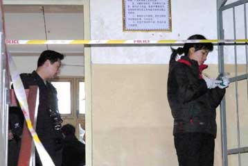 Αγνωστος εισέβαλε σε σχολείο της Κίνας και μαχαίρωσε θανάσιμα οκτώ μαθητές