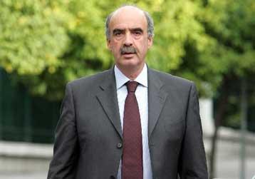 Πληροφορίες για σκληρή γλώσσα Μεϊμαράκη κατά υπουργών στο συνέδριο της ΔΑΚΕ