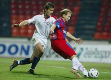 Πέντε «μπαλωθιές» του ΟΦΗ στον Εργοτέλη, ο Πανιώνιος έσβησε τον διακόπτη της Κέρκυρας