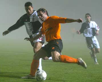 Με Μοντέλα, Τότι η Ρόμα ξέφυγε με «τεσσάρα» από την ομίχλη της Σιένα