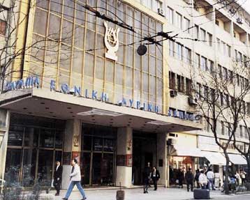 Κίνδυνος έξωσης της Εθνικής Λυρικής Σκηνής από το θέατρο «Ολύμπια»