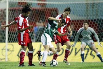 Στις 7 μ.μ. το ραντεβού των «αιωνίων» στο Καραϊσκάκη