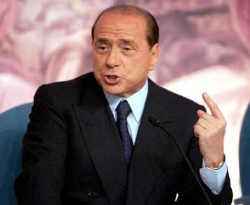 Σε απεργιακό κλοιό την Τρίτη η Ιταλία λόγω της φορολογικής πολιτικής του Μπερλουσκόνι