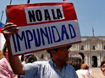 Απορρίπτουν την προτεινόμενη αποζημίωση θύματα βασανισμού του καθεστώτος Πινοτσέτ