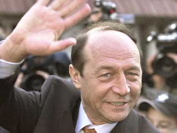 Νοθεία καταγγέλλει η αντιπολίτευση της Ρουμανίας και απαιτεί επιστροφή στις κάλπες