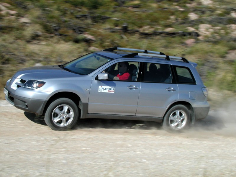 Νέα χρηματοδοτικά προγράμματα και άτοκος διακανονισμός για το Mitsubishi Outlander