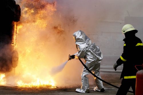Φωτιά από γκαζάκια σε εταιρεία στο Χαλάνδρι