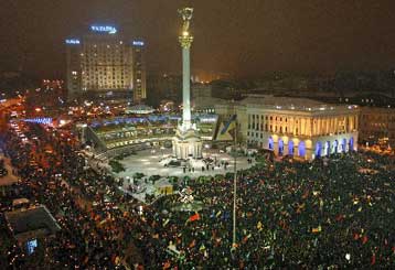 Εγκρίθηκε από τη Βουλή της Ουκρανίας η πρόταση μομφής κατά της κυβέρνησης