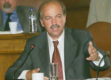 Μέσω τραπεζών και χωρίς «πόθεν έσχες» τα επαναπατριζόμενα κεφάλαια