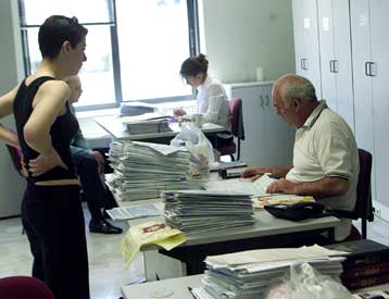 Σε εκ νέου υποβολή του εντύπου Ε9 υποχρεούνται οι φορολογούμενοι