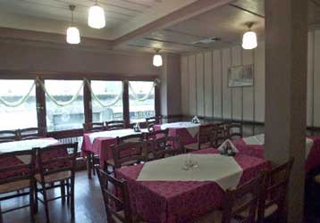 Εκτεθειμένοι σε κινδύνους οι θαμώνες πολλών κέντρων διασκέδασης