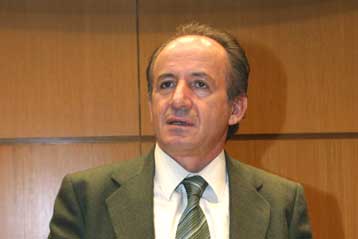 Στήριξη σε Γ.Παπανδρέου και αιχμές για οκταετία Σημίτη από 92 συνδικαλιστές του ΠΑΣΟΚ