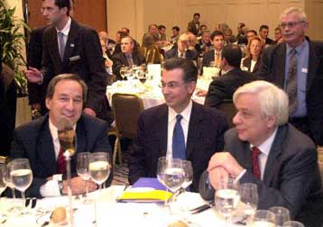 Πέντε υπουργοί και ο γραμματέας της ΝΔ στο στόχαστρο των εσωκομματικών πυρών