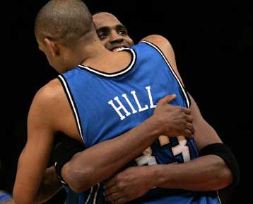 Πρώτοι στη Νοτιοδυτική περιφέρεια του ΝΒΑ οι Σπερς