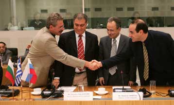 Αναβάλλεται η υπογραφή του μνημονίου κατασκευής του αγωγού Μπουργκάς- Αλεξανδρούπολης