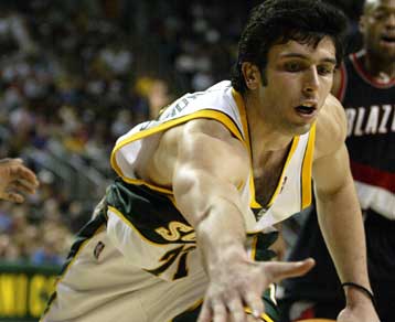 Ασταμάτητη και στην κορυφή του ΝΒΑ η ομάδα του Σιατλ – Νίκησε και τους Μπλέιζερς