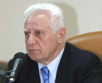 Σε δίωρες διακοπές συνεδριάσεων οι δικαστές, ζητώντας λύση στα προβλημάτα του κλάδου