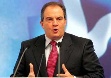 Νέες προοπτικές ανοίγει η ελληνορωσική συνεργασία στην ενέργεια, λέει ο Κ.Καραμανλής